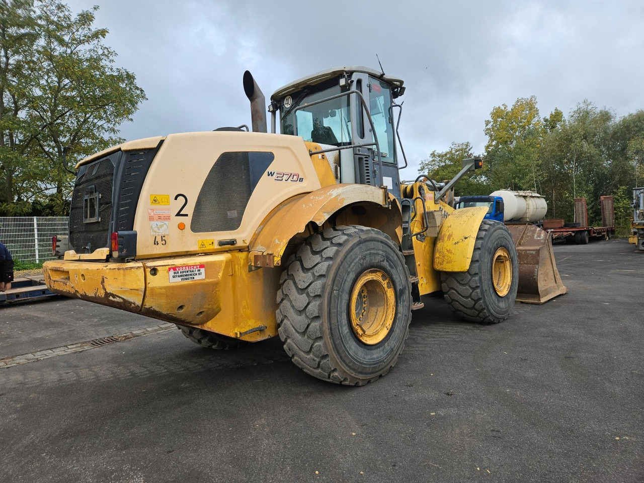 New Holland W270 B Radlader - Chargeuse sur pneus: photos 3 New Holland W270 B Radlader - Chargeuse sur pneus: photos 3