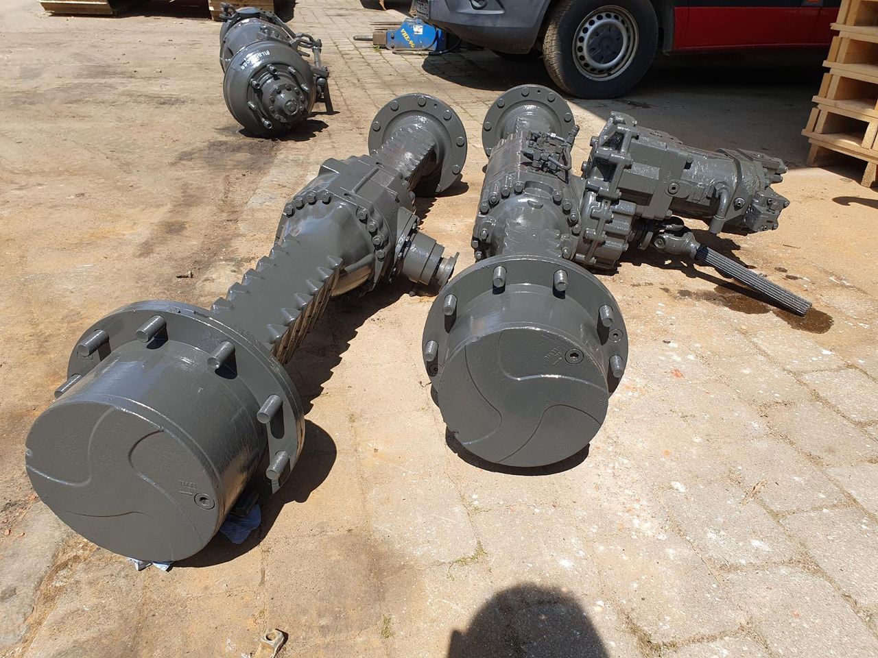 Atlas Spicer aus Radlader - Essieu et pièces pour Engins de chantier: photos 4 Atlas Spicer aus Radlader - Essieu et pièces pour Engins de chantier: photos 4