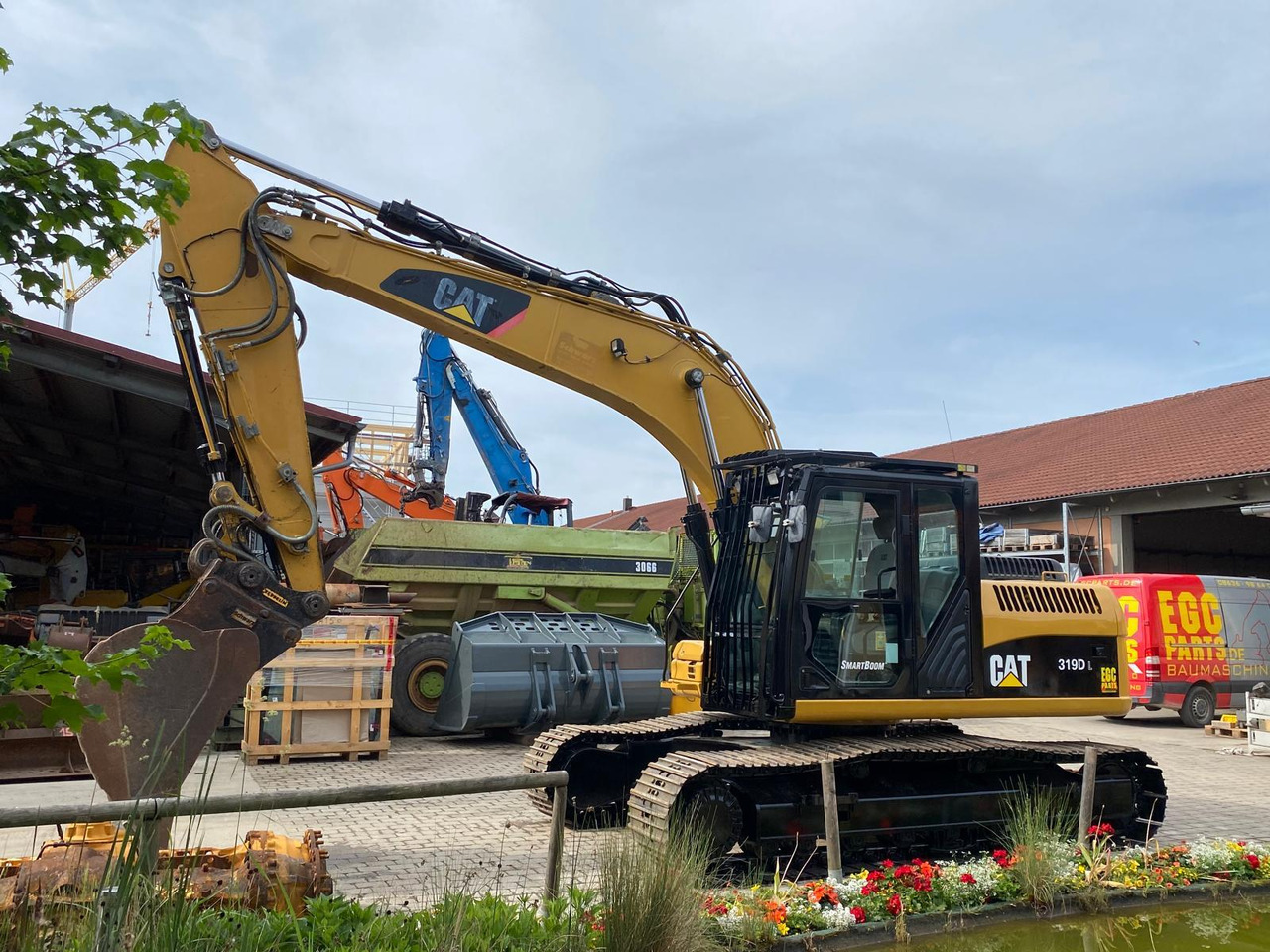 Caterpillar 319D - Pelle sur chenille: photos 2 Caterpillar 319D - Pelle sur chenille: photos 2