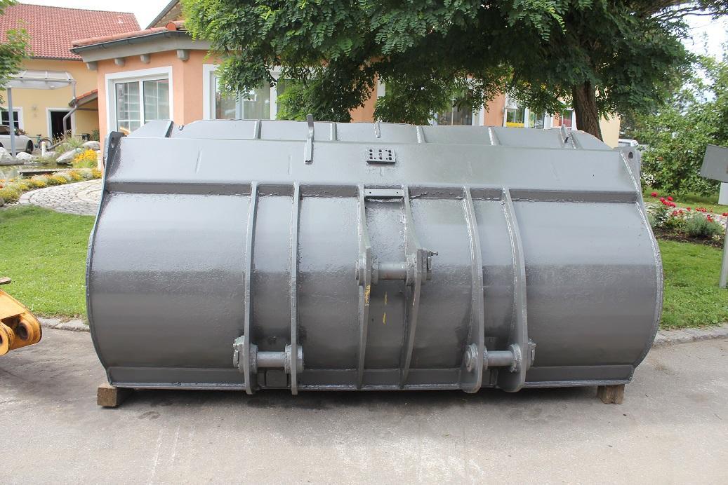 Hanomag 60E - Godet pour chargeur: photos 2 Hanomag 60E - Godet pour chargeur: photos 2