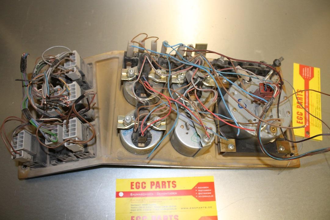 Hanomag 70 E - Panel de instrumentos pour Engins de chantier: photos 3 Hanomag 70 E - Panel de instrumentos pour Engins de chantier: photos 3