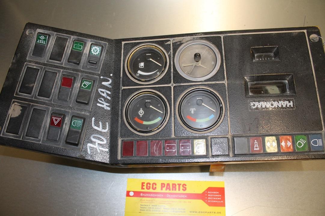 Hanomag 70 E - Panel de instrumentos pour Engins de chantier: photos 2 Hanomag 70 E - Panel de instrumentos pour Engins de chantier: photos 2