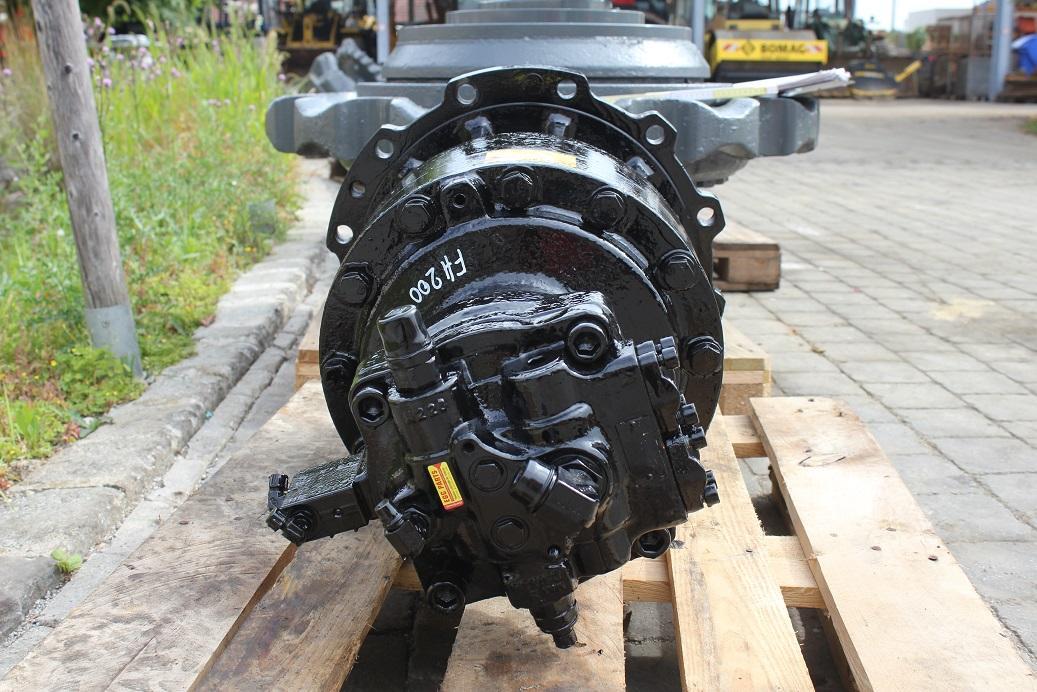 Hitachi FH 200-3 - Moteur de rotation pour Engins de chantier: photos 3 Hitachi FH 200-3 - Moteur de rotation pour Engins de chantier: photos 3