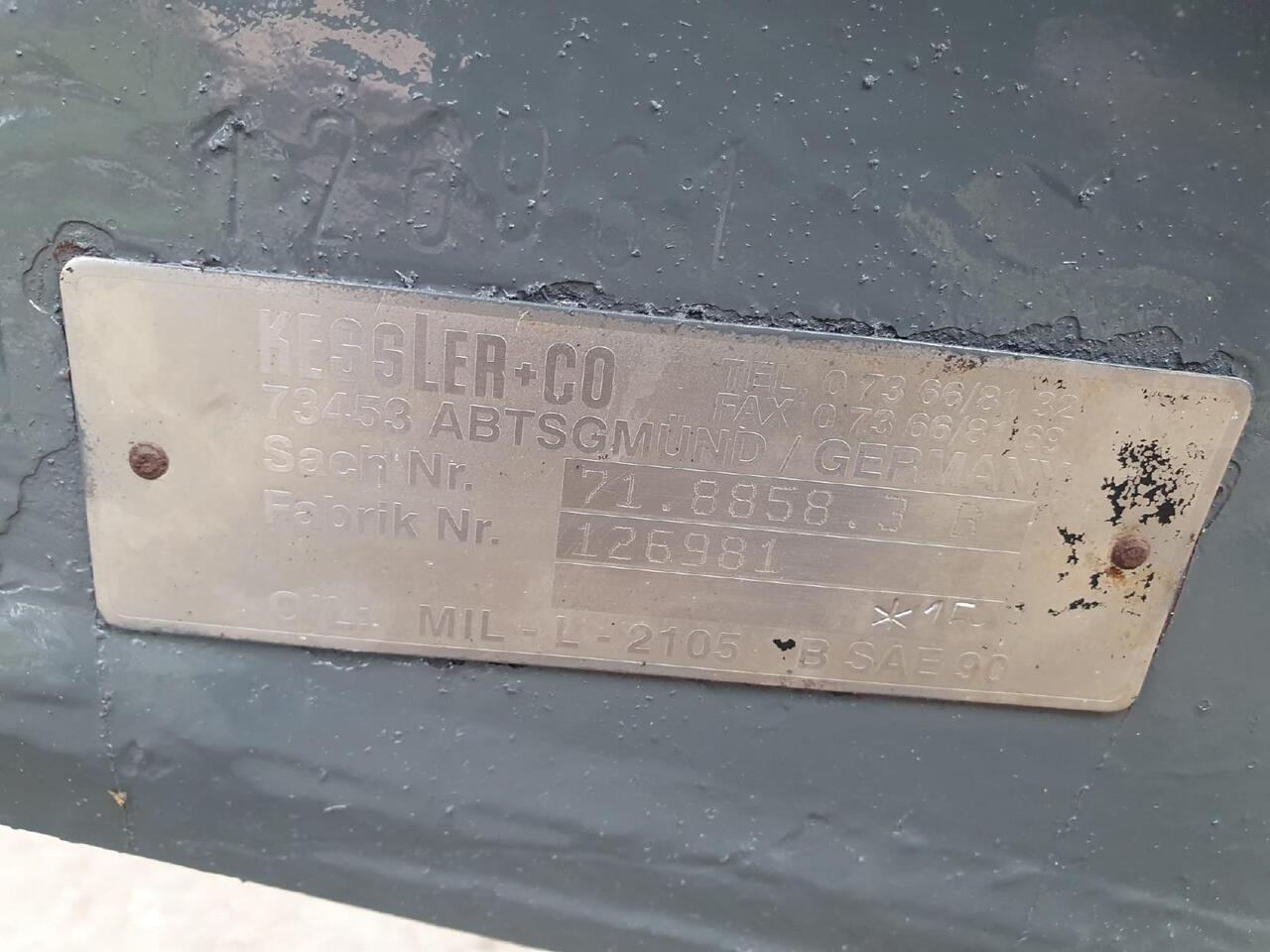 Kessler aus Liebherr A 922 - Essieu et pièces pour Engins de chantier: photos 5 Kessler aus Liebherr A 922 - Essieu et pièces pour Engins de chantier: photos 5