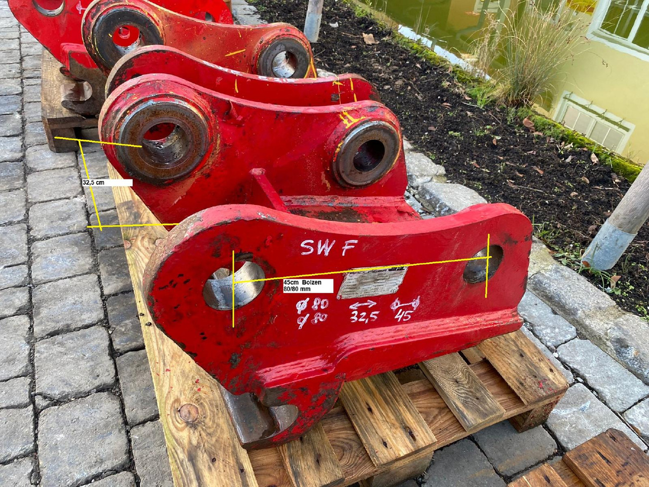 Lehnhoff SW F NEW Holland E 215 - Attache rapide: photos 1 Lehnhoff SW F NEW Holland E 215 - Attache rapide: photos 1