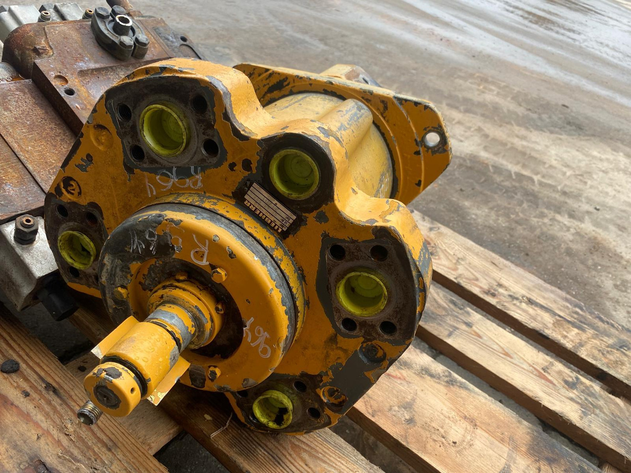 Liebherr DDF 540 aus R 964 B - Hydraulique pour Engins de chantier: photos 2 Liebherr DDF 540 aus R 964 B - Hydraulique pour Engins de chantier: photos 2