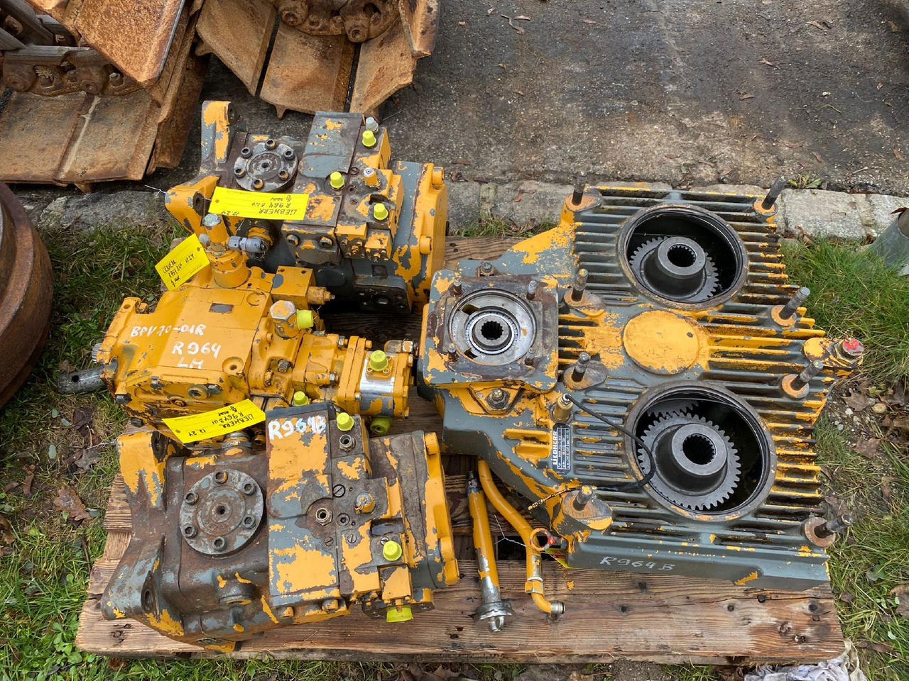 Liebherr LPV 165, MKA 350, Linde BPV 70 aus R964 - Pompe hydraulique pour Engins de chantier: photos 1 Liebherr LPV 165, MKA 350, Linde BPV 70 aus R964 - Pompe hydraulique pour Engins de chantier: photos 1