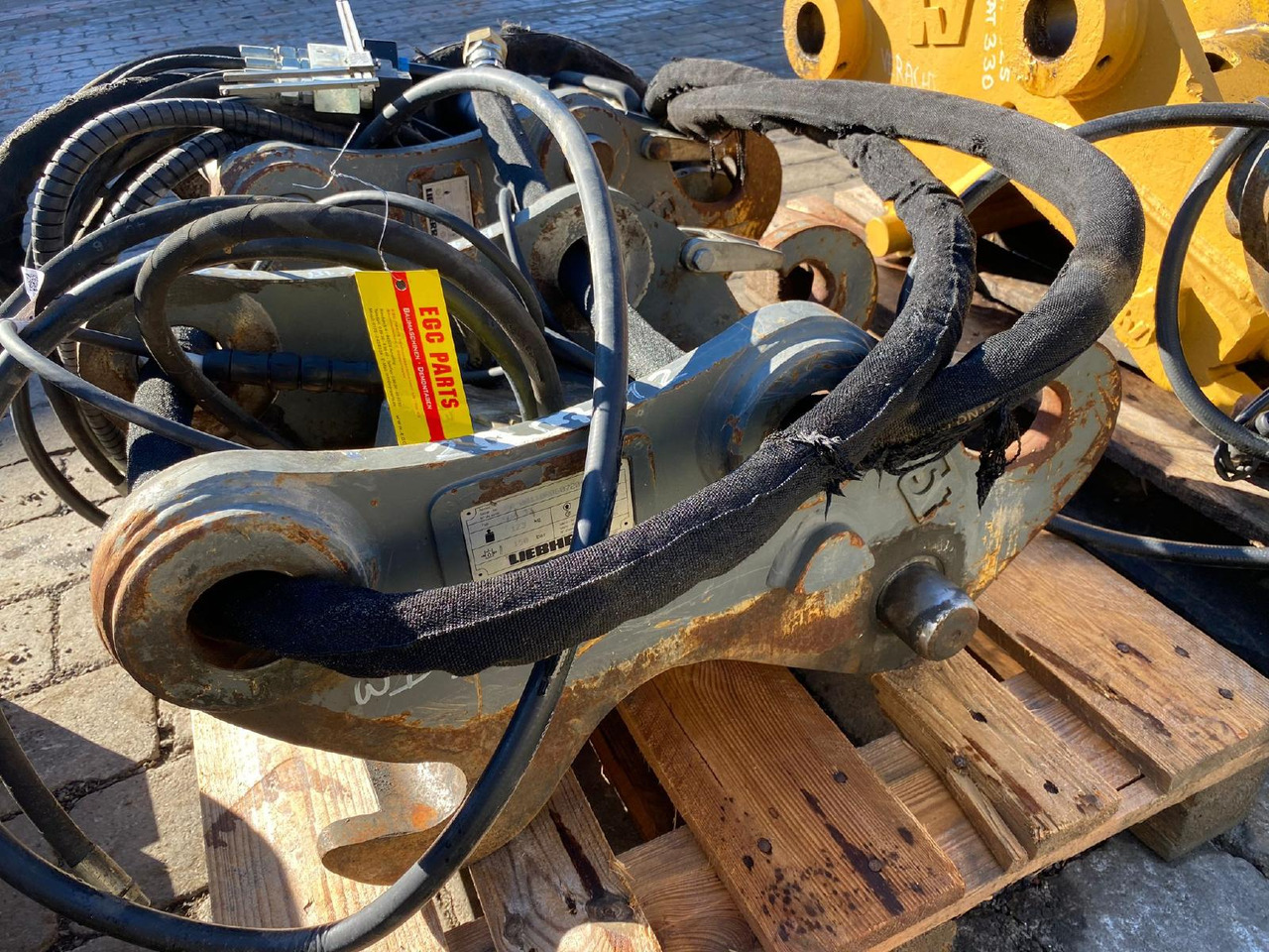 Liebherr SWA 33 - Attache rapide pour Engins de chantier: photos 1 Liebherr SWA 33 - Attache rapide pour Engins de chantier: photos 1