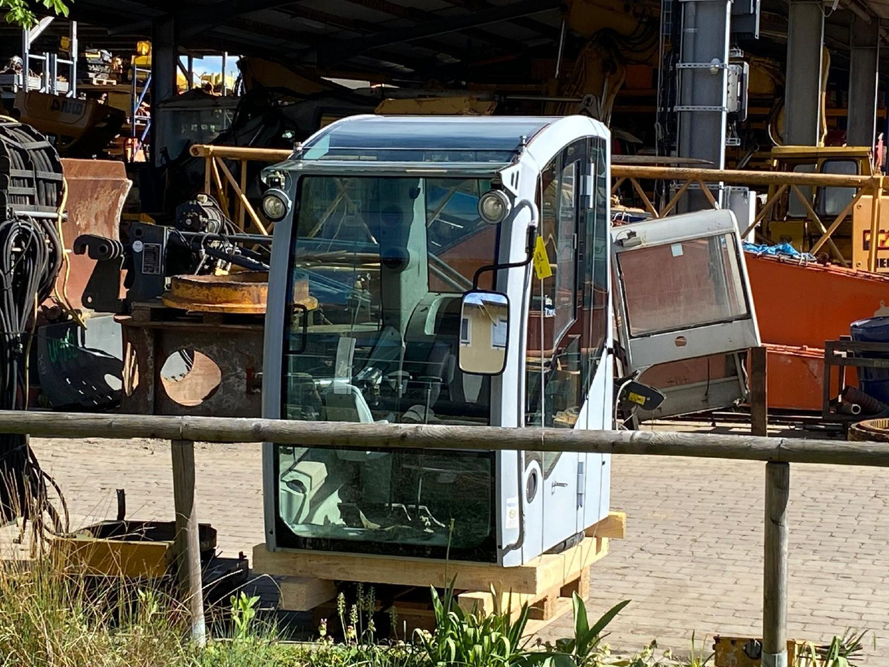 Terex TC 240 LC - Cabine pour Engins de chantier: photos 2 Terex TC 240 LC - Cabine pour Engins de chantier: photos 2