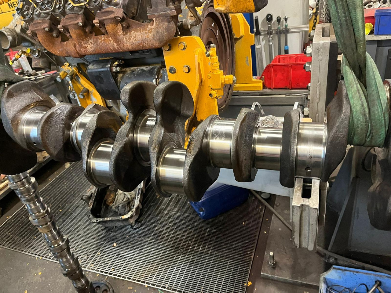 Volvo D 13 J aus L 220 - Bloc-cylindres pour Camion: photos 5 Volvo D 13 J aus L 220 - Bloc-cylindres pour Camion: photos 5