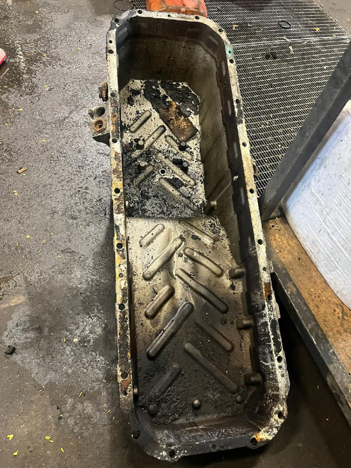 Volvo D 13 J aus L 220 - Bloc-cylindres pour Camion: photos 2 Volvo D 13 J aus L 220 - Bloc-cylindres pour Camion: photos 2