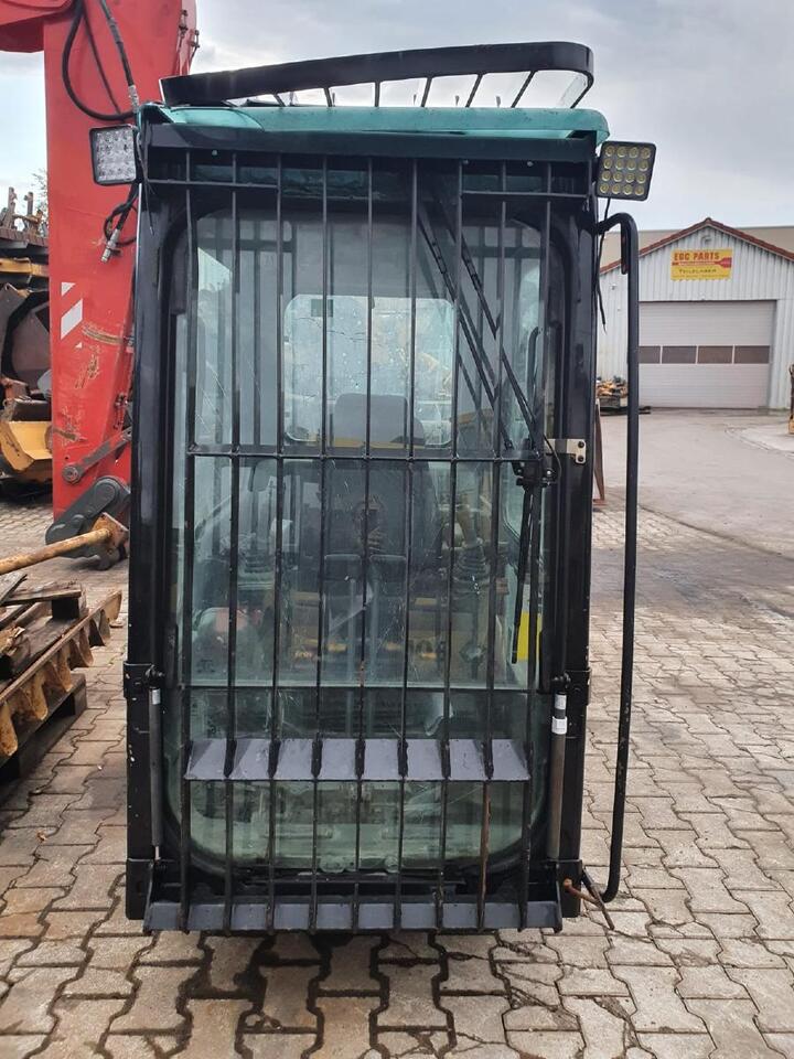 Volvo EC 240 BNLC - Cabine pour Engins de chantier: photos 3 Volvo EC 240 BNLC - Cabine pour Engins de chantier: photos 3