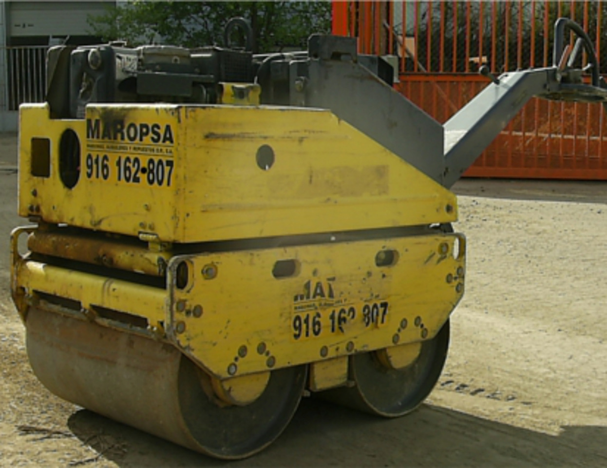 Compactador Manual Bomag BW 65H - Mini compacteur: photos 1 Compactador Manual Bomag BW 65H - Mini compacteur: photos 1