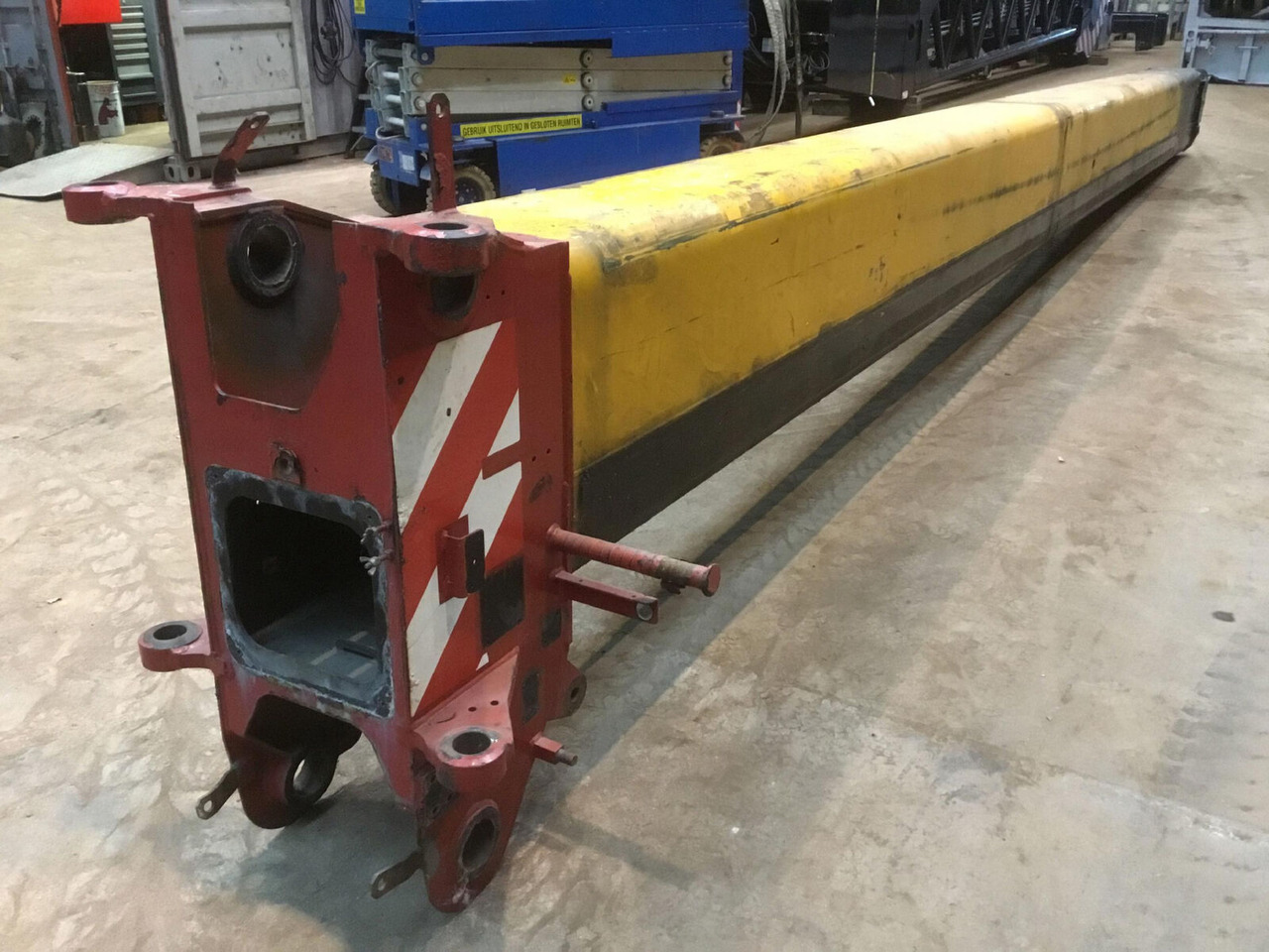 FAUN ATF 50G-3 telescopic head section 4 - Flèche pour Grue mobile: photos 5 FAUN ATF 50G-3 telescopic head section 4 - Flèche pour Grue mobile: photos 5