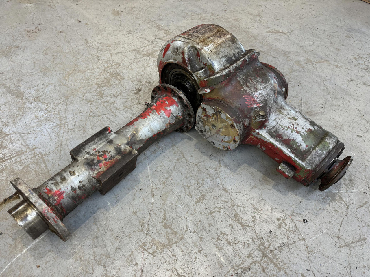 FAUN KF 80 Differential axle 1 - Différentiel pour Grue mobile: photos 1 FAUN KF 80 Differential axle 1 - Différentiel pour Grue mobile: photos 1