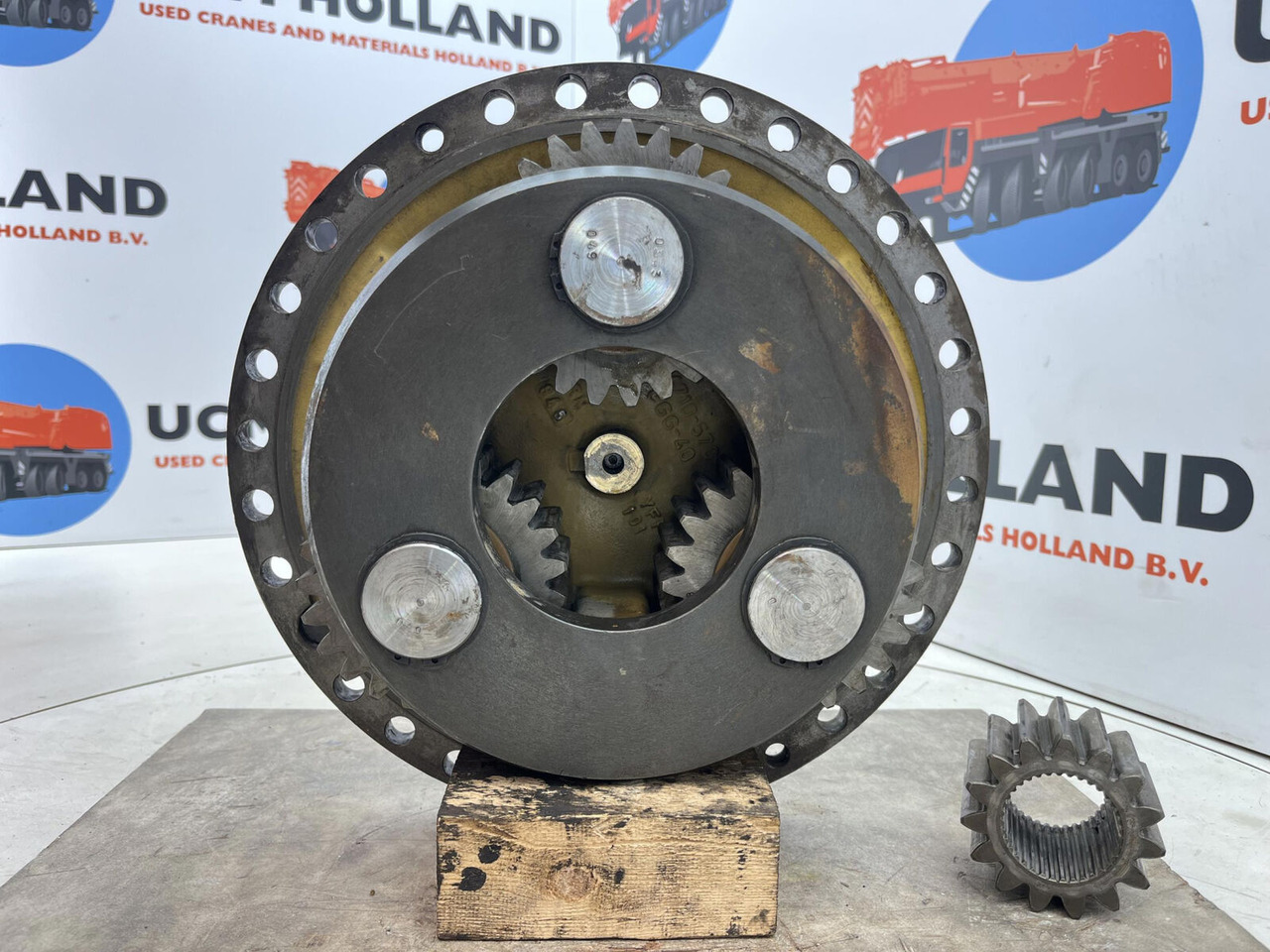 FAUN RTF 30 Planetary gear 15-23-63-36-3pl-H25-24 - Moteur de translation pour Grue: photos 4 FAUN RTF 30 Planetary gear 15-23-63-36-3pl-H25-24 - Moteur de translation pour Grue: photos 4