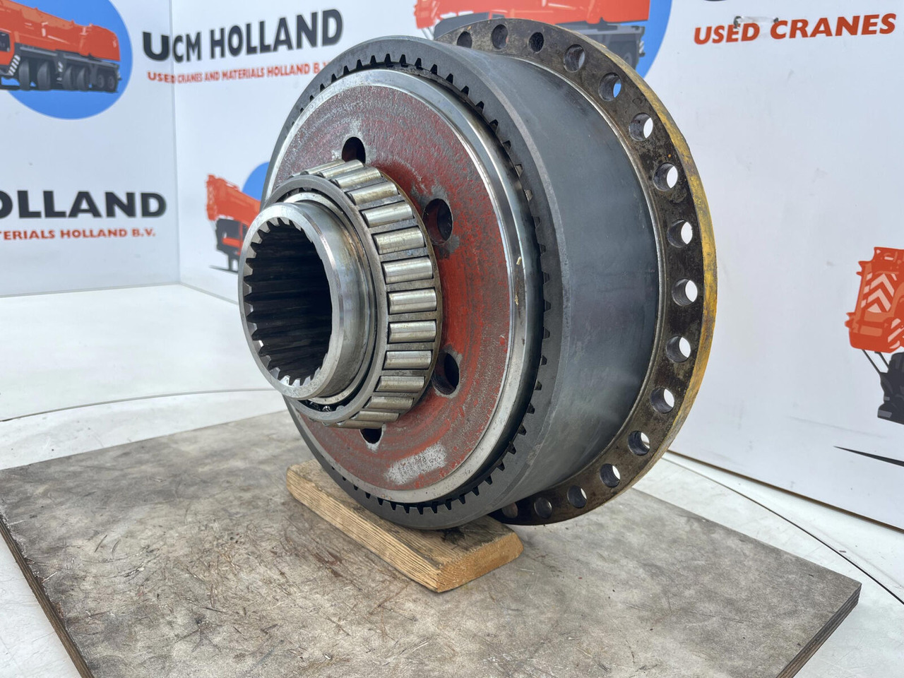 FAUN RTF 30 Planetary gear 15-23-63-36-3pl-H25-24 - Moteur de translation pour Grue mobile: photos 3 FAUN RTF 30 Planetary gear 15-23-63-36-3pl-H25-24 - Moteur de translation pour Grue mobile: photos 3