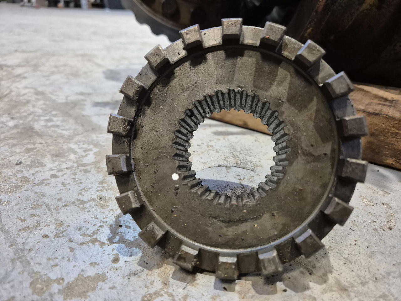 FAUN RTF 60 mid differential 12 x 27 - Différentiel pour Grue mobile: photos 5 FAUN RTF 60 mid differential 12 x 27 - Différentiel pour Grue mobile: photos 5