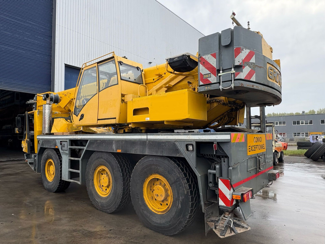 Grove GMK 3055 - Grue tout-terrain: photos 3 Grove GMK 3055 - Grue tout-terrain: photos 3