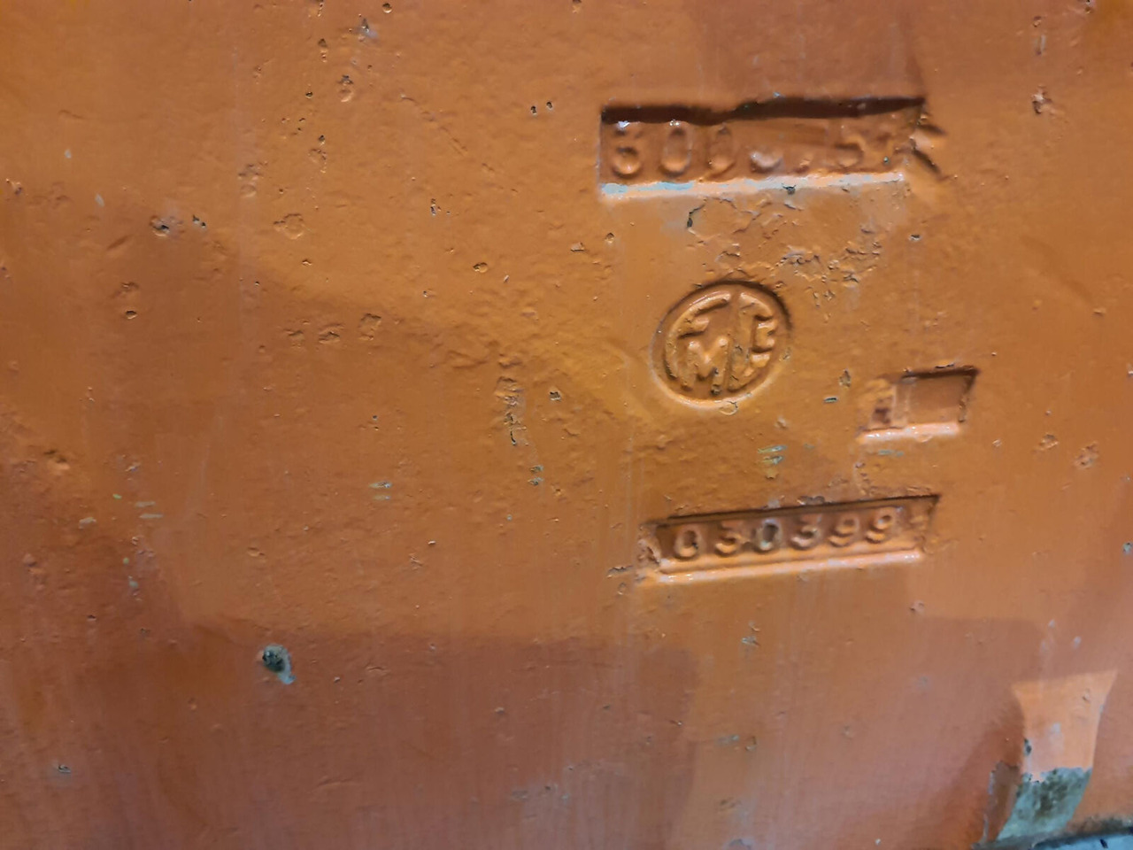 Grove GMK 6250/6300 counterweight 15 ton right side - Contrepoids pour Grue mobile: photos 4 Grove GMK 6250/6300 counterweight 15 ton right side - Contrepoids pour Grue mobile: photos 4
