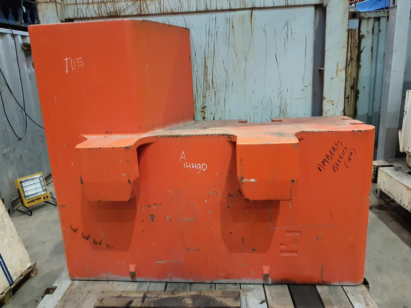 Contrepoids pour Engins de chantier Grove GMK 6250/6300 left side counterweight 15 ton: photos 1