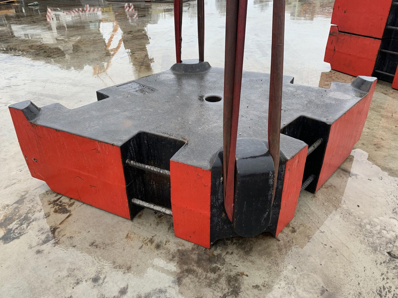 Grove GMK 6400 counterweight 10 ton - Contrepoids pour Grue mobile: photos 3 Grove GMK 6400 counterweight 10 ton - Contrepoids pour Grue mobile: photos 3