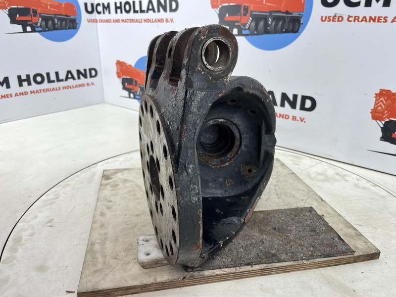 Grove GMK Steering knuckle 12 holes - Fusée d'essieu pour Grue: photos 5 Grove GMK Steering knuckle 12 holes - Fusée d'essieu pour Grue: photos 5