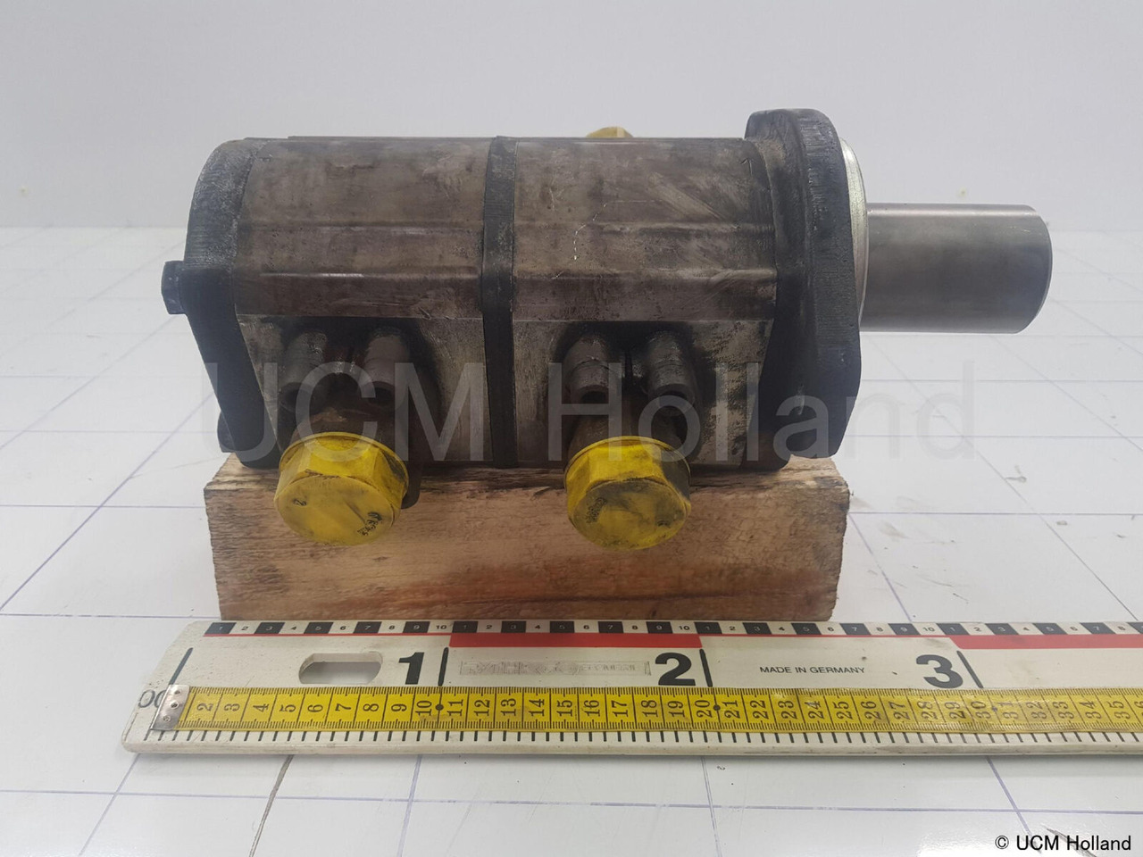 Haldex Haldex Barnes dual gear pump - Pompe hydraulique pour Grue: photos 2 Haldex Haldex Barnes dual gear pump - Pompe hydraulique pour Grue: photos 2