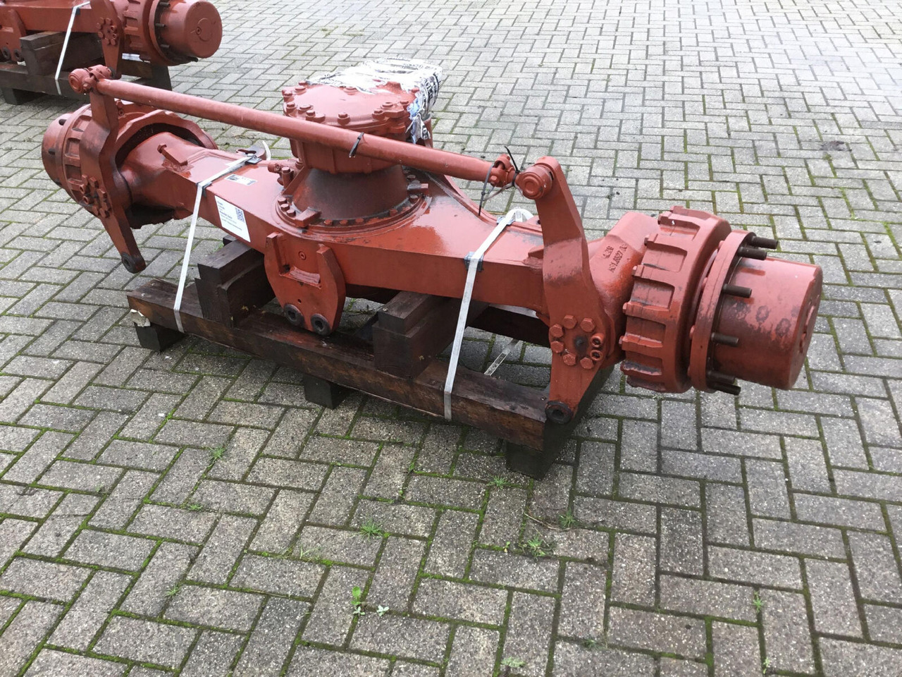 Kessler axle 82.3982.3G - Essieu arrière pour Grue mobile: photos 4 Kessler axle 82.3982.3G - Essieu arrière pour Grue mobile: photos 4