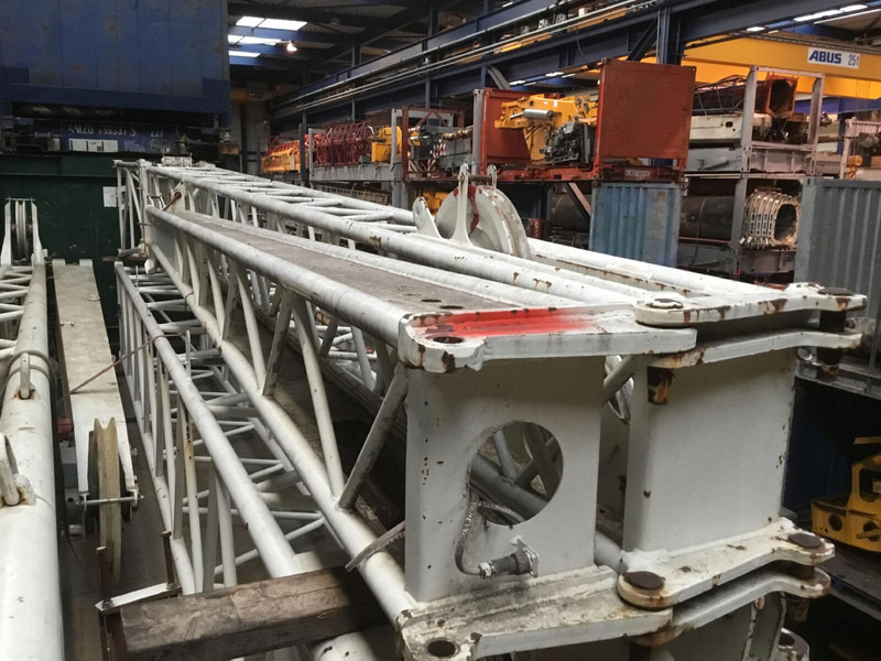 Krupp KMK 4080 folding jib - Carrosserie et extérieur pour Grue: photos 3 Krupp KMK 4080 folding jib - Carrosserie et extérieur pour Grue: photos 3