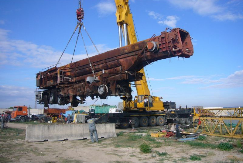 Krupp KMK 8350 for parts - Grue tout-terrain: photos 1 Krupp KMK 8350 for parts - Grue tout-terrain: photos 1
