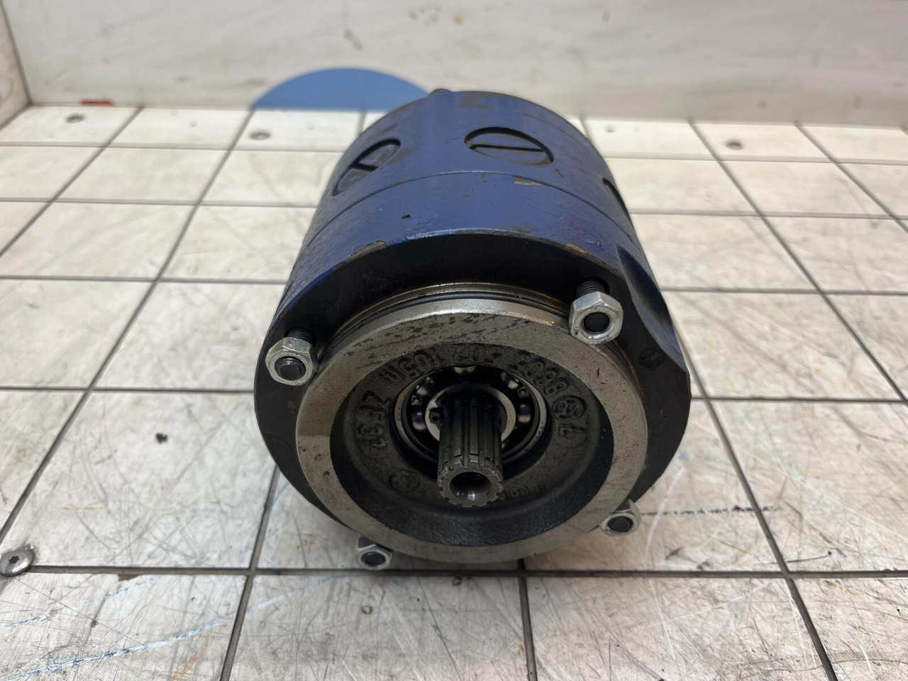 Liebherr LTM 1030-2 emergency steering pump - Pompe hydraulique pour Grue mobile: photos 3 Liebherr LTM 1030-2 emergency steering pump - Pompe hydraulique pour Grue mobile: photos 3