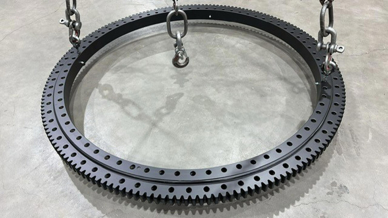 Liebherr LTM 1030-2 slewing ring - Couronne d'orientation pour Grue mobile: photos 1 Liebherr LTM 1030-2 slewing ring - Couronne d'orientation pour Grue mobile: photos 1