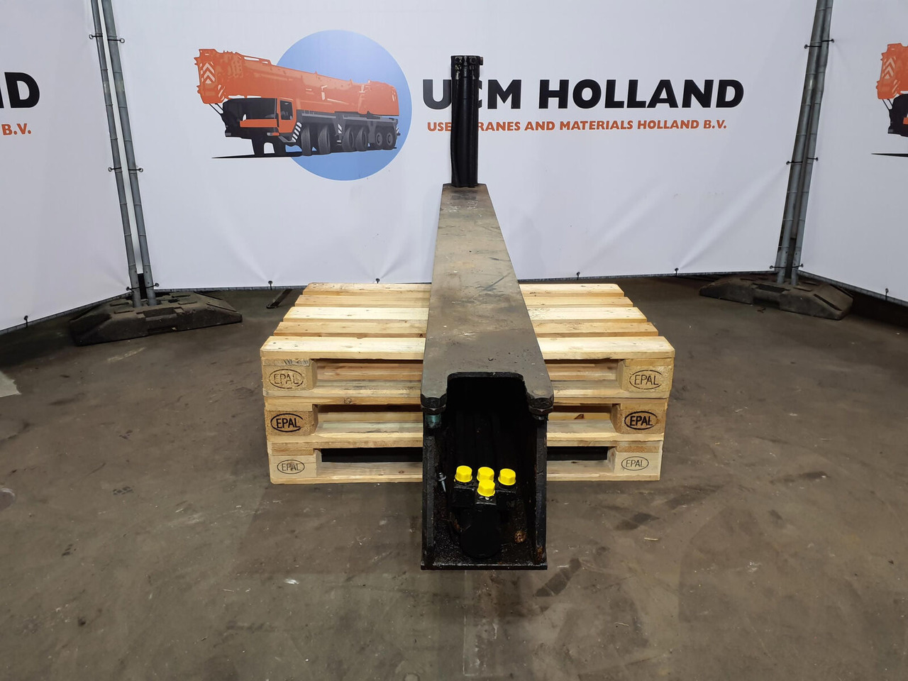 Liebherr LTM 1035/2 sliding beam complete - Suspension pour Grue mobile: photos 5 Liebherr LTM 1035/2 sliding beam complete - Suspension pour Grue mobile: photos 5