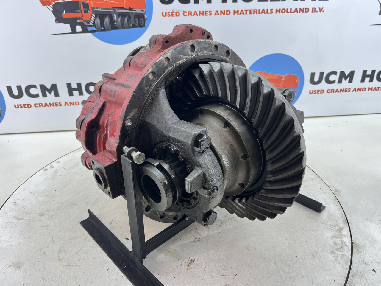 Liebherr LTM 1045 mid differential 13x35 axle 2 - Différentiel pour Grue mobile: photos 1 Liebherr LTM 1045 mid differential 13x35 axle 2 - Différentiel pour Grue mobile: photos 1
