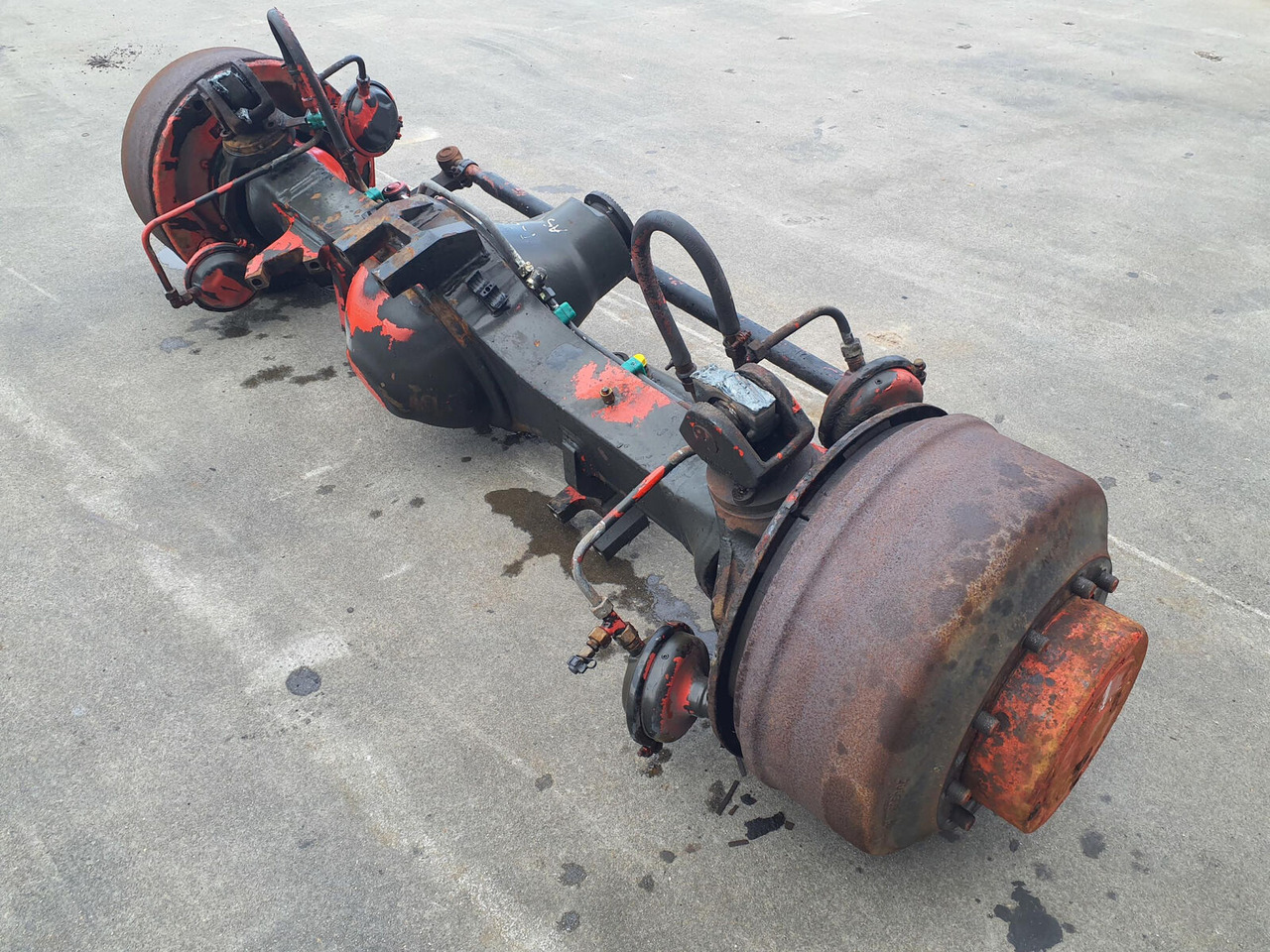 Liebherr LTM 1050 axle 1 - Essieu et pièces pour Grue mobile: photos 1 Liebherr LTM 1050 axle 1 - Essieu et pièces pour Grue mobile: photos 1