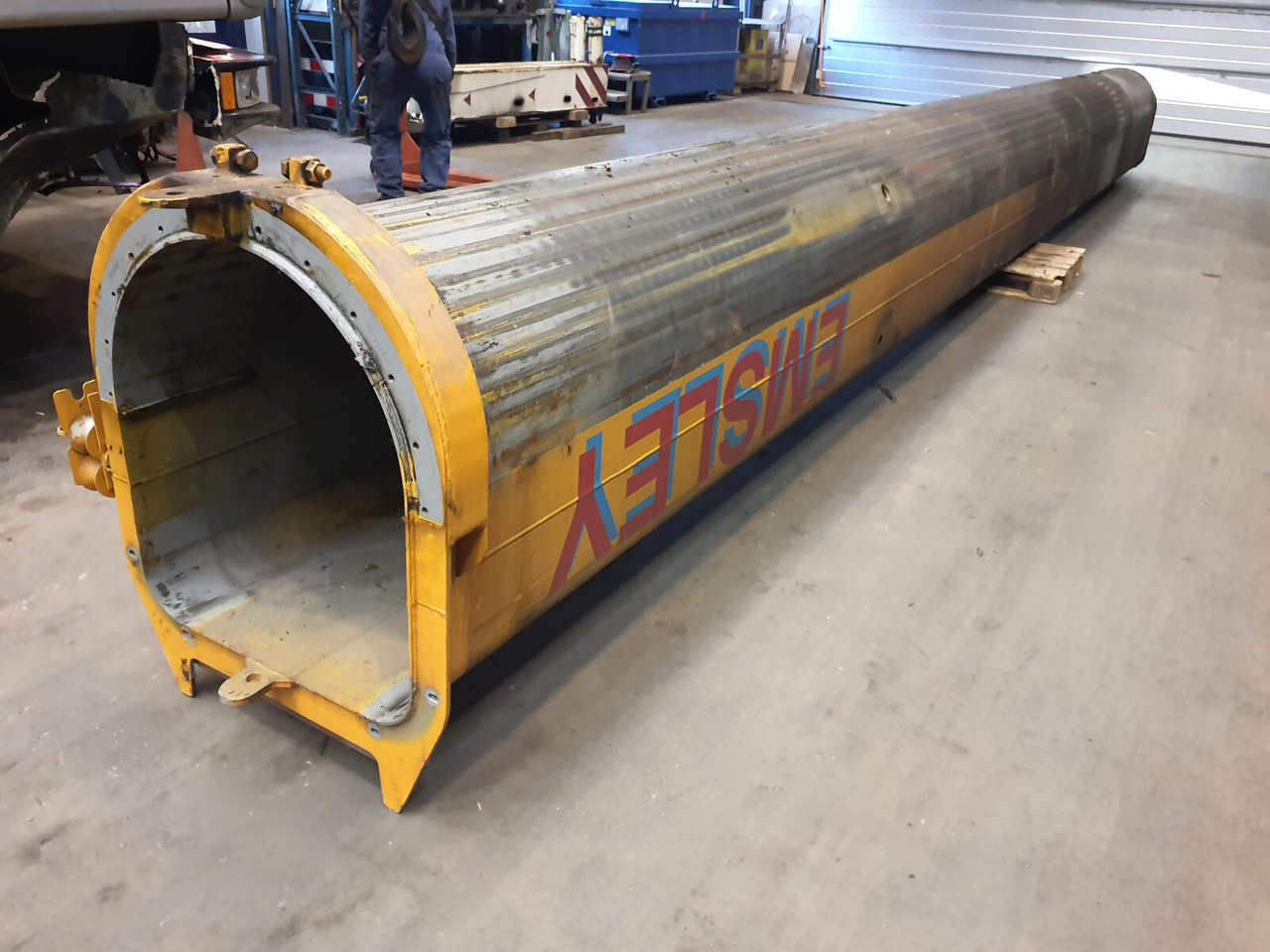 Liebherr LTM 1080-1 Telescopic section 2 - Flèche pour Grue mobile: photos 2 Liebherr LTM 1080-1 Telescopic section 2 - Flèche pour Grue mobile: photos 2