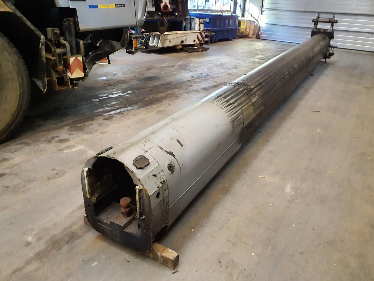 Liebherr LTM 1080-1 telescopic section 5 - Flèche pour Grue mobile: photos 4 Liebherr LTM 1080-1 telescopic section 5 - Flèche pour Grue mobile: photos 4