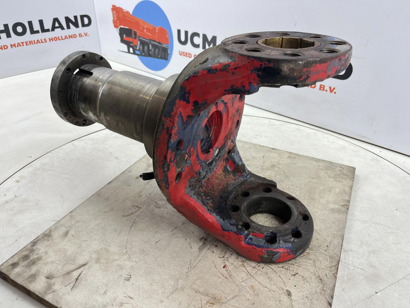 Liebherr LTM 1090 Steering knuckle 12 holes axle 3 - Fusée d'essieu pour Grue: photos 4 Liebherr LTM 1090 Steering knuckle 12 holes axle 3 - Fusée d'essieu pour Grue: photos 4