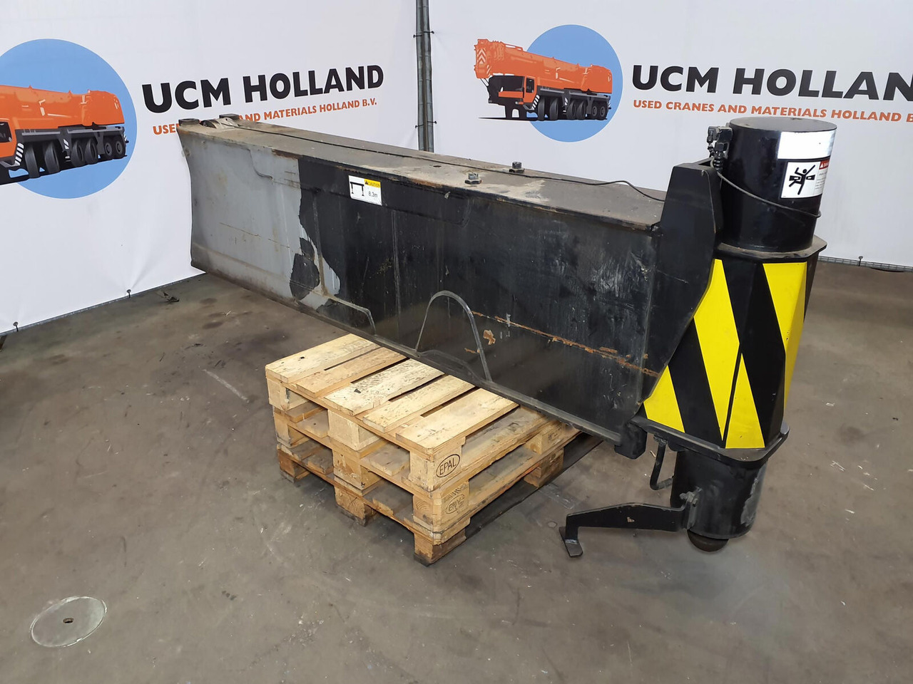 Liebherr LTM 1200/1 sliding beam rear pre assembled - Suspension pour Grue: photos 1 Liebherr LTM 1200/1 sliding beam rear pre assembled - Suspension pour Grue: photos 1