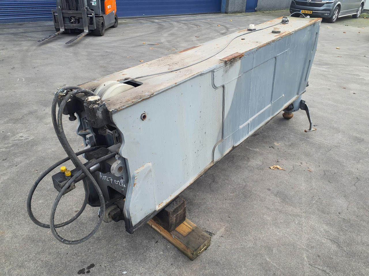 Liebherr LTM 1250-6.1 outrigger beam complete rear - Suspension pour Grue: photos 3 Liebherr LTM 1250-6.1 outrigger beam complete rear - Suspension pour Grue: photos 3