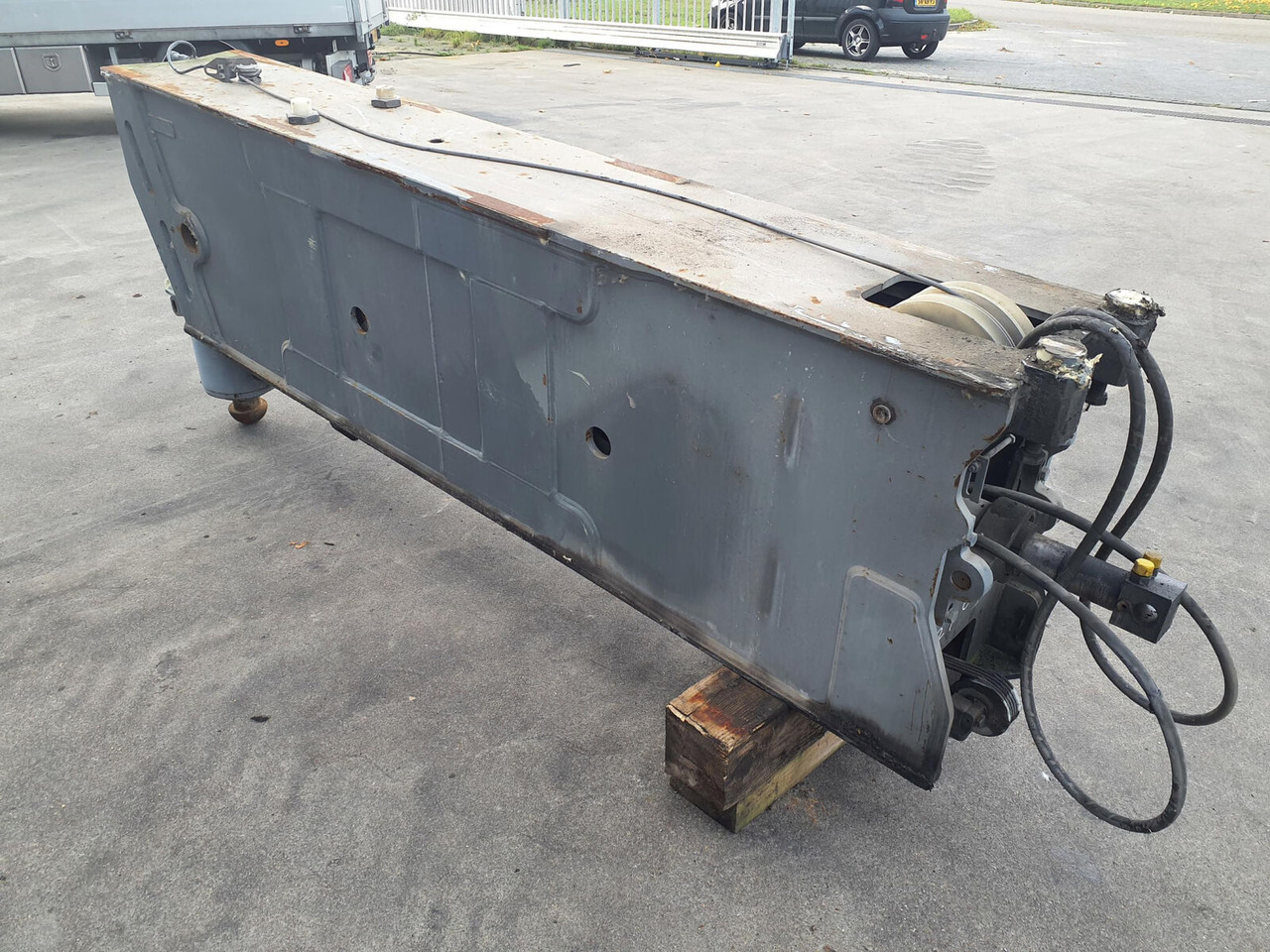 Liebherr LTM 1250-6.1 outrigger beam complete rear - Suspension pour Grue: photos 4 Liebherr LTM 1250-6.1 outrigger beam complete rear - Suspension pour Grue: photos 4