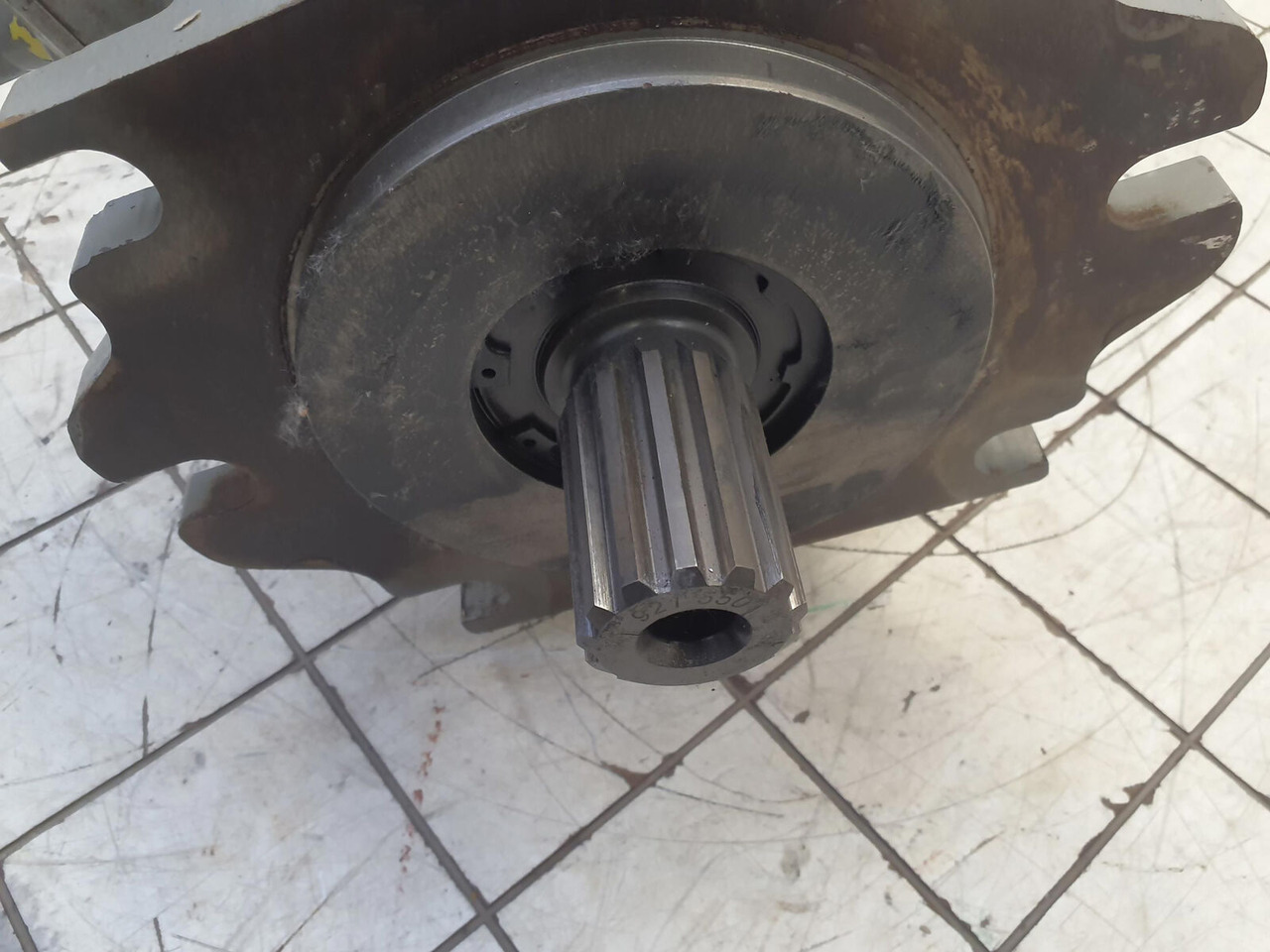 Pompe hydraulique pour Grue mobile Liebherr LTM 1400-7.1 hydraulic two-stage pump: photos 6
