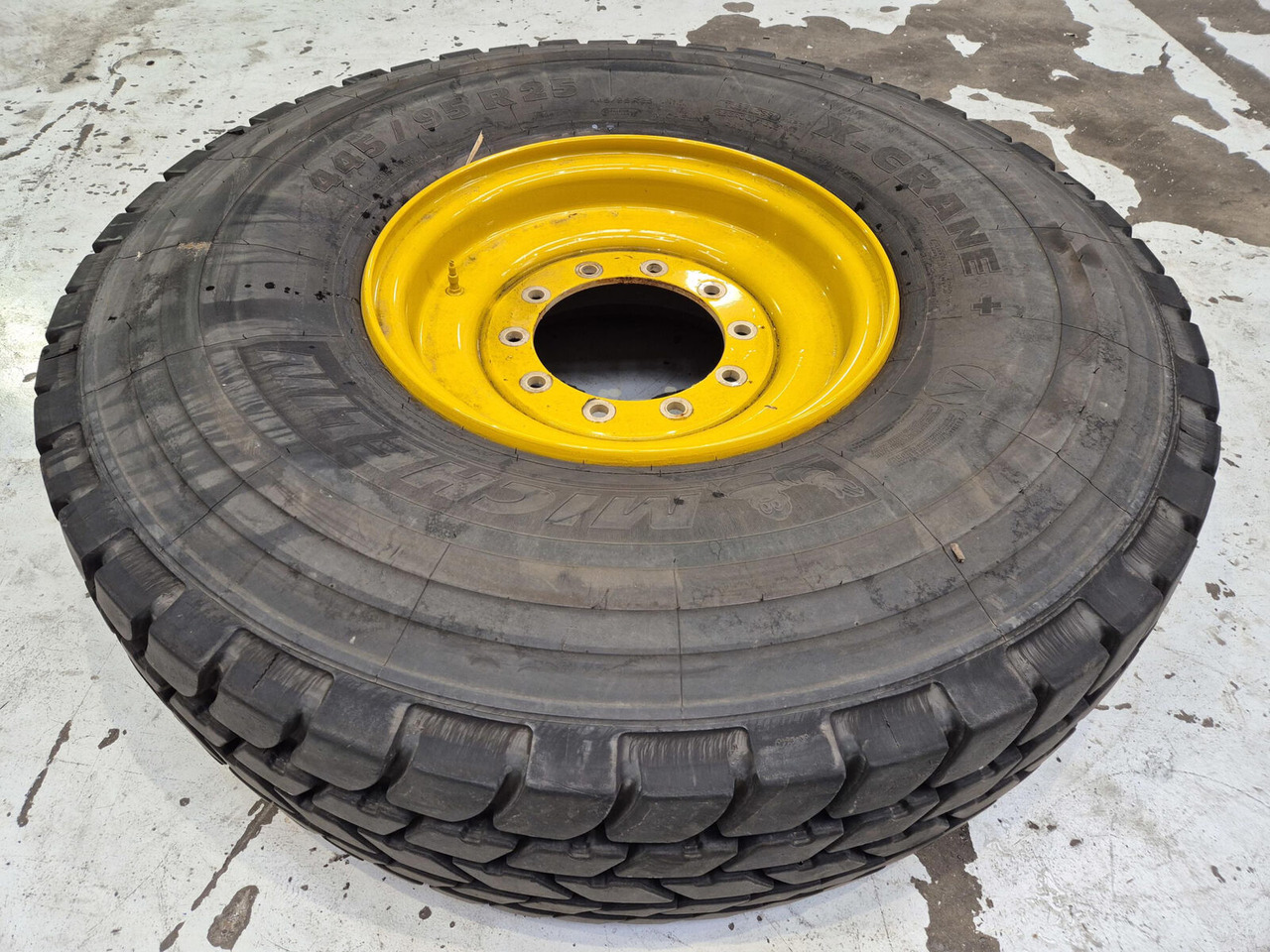 Liebherr Wheel 445/95R25 10 12 1p - Roue complète pour Grue: photos 1 Liebherr Wheel 445/95R25 10 12 1p - Roue complète pour Grue: photos 1