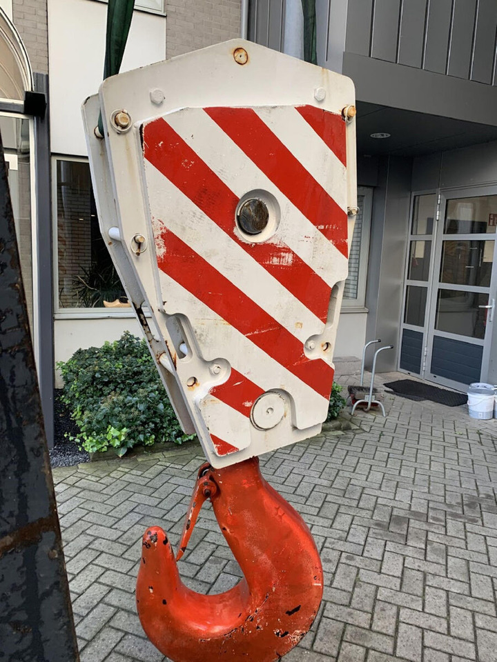 Terex Hookblock 23mm 3 sheave 80t - Pièces de rechange pour Grue mobile: photos 4 Terex Hookblock 23mm 3 sheave 80t - Pièces de rechange pour Grue mobile: photos 4