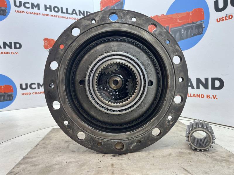 Terex AC 155 planetary gear 17-24-67-32-46-3-H135 - Suspension pour Grue: photos 3 Terex AC 155 planetary gear 17-24-67-32-46-3-H135 - Suspension pour Grue: photos 3
