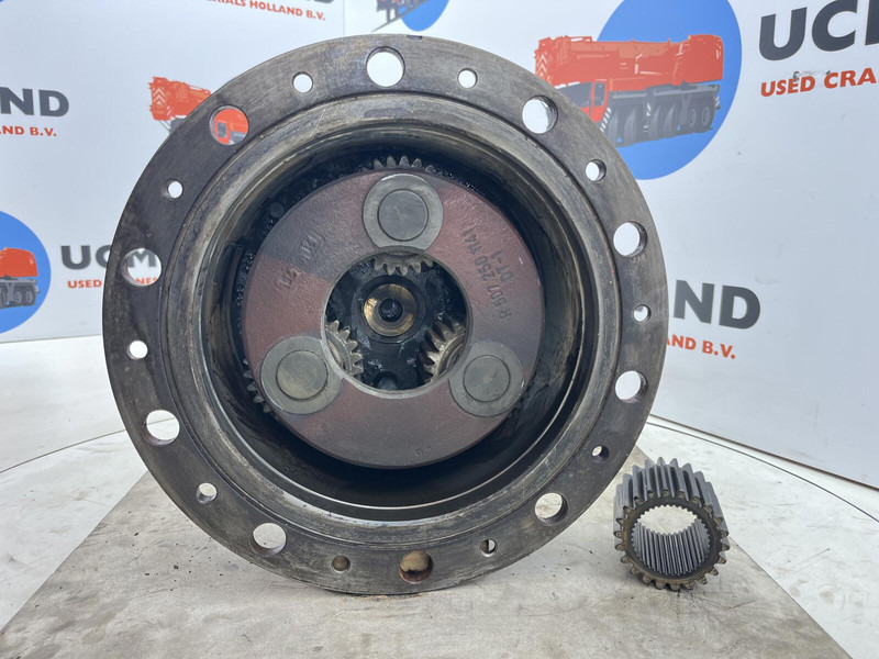 Terex AC 155 planetary gear 22-25-74-40-3pl-H135-46 - Suspension pour Grue: photos 4 Terex AC 155 planetary gear 22-25-74-40-3pl-H135-46 - Suspension pour Grue: photos 4