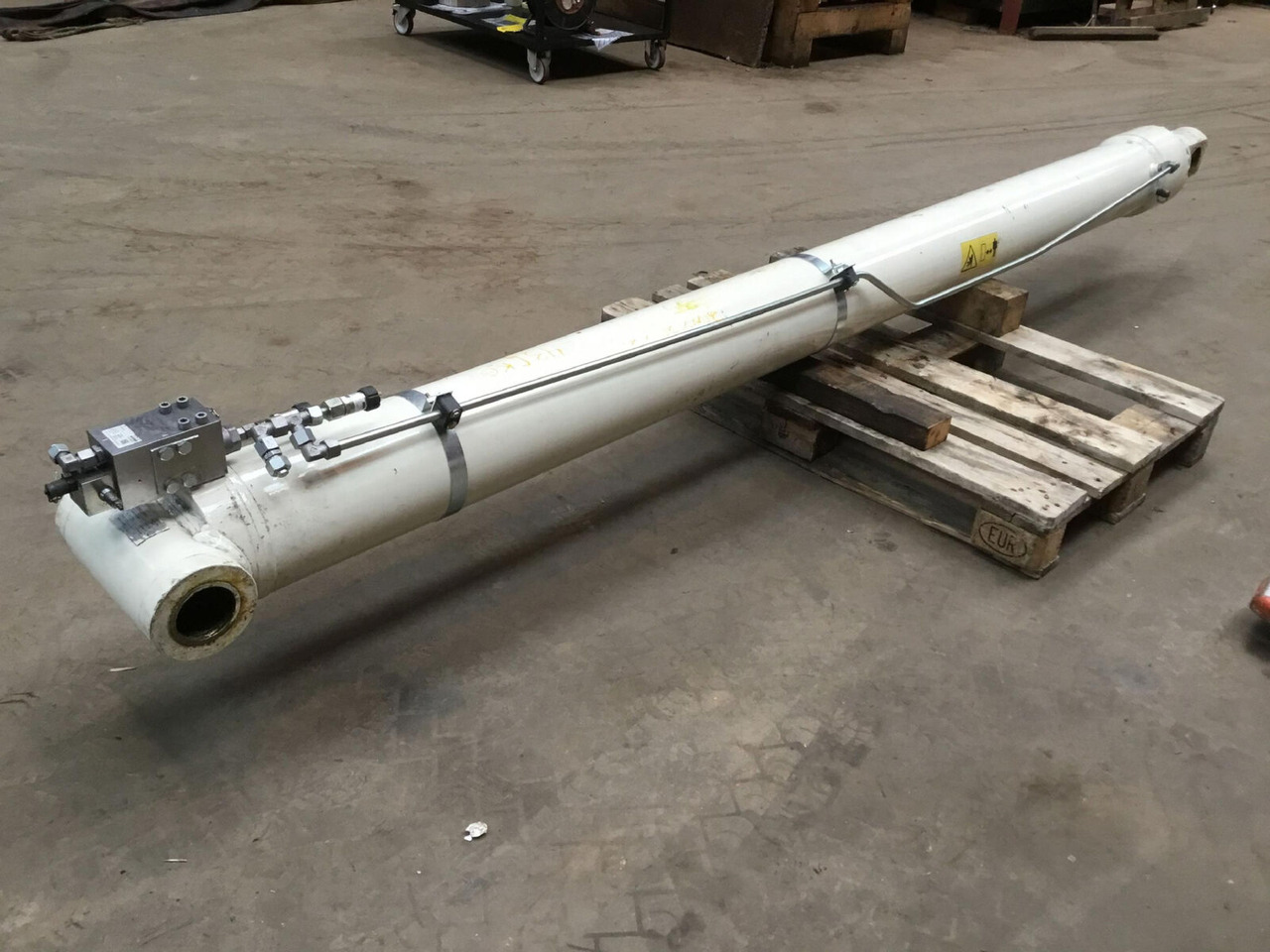 Terex Terex AC 40L-2 Boom cylinder - Vérin hydraulique pour Grue mobile: photos 1 Terex Terex AC 40L-2 Boom cylinder - Vérin hydraulique pour Grue mobile: photos 1