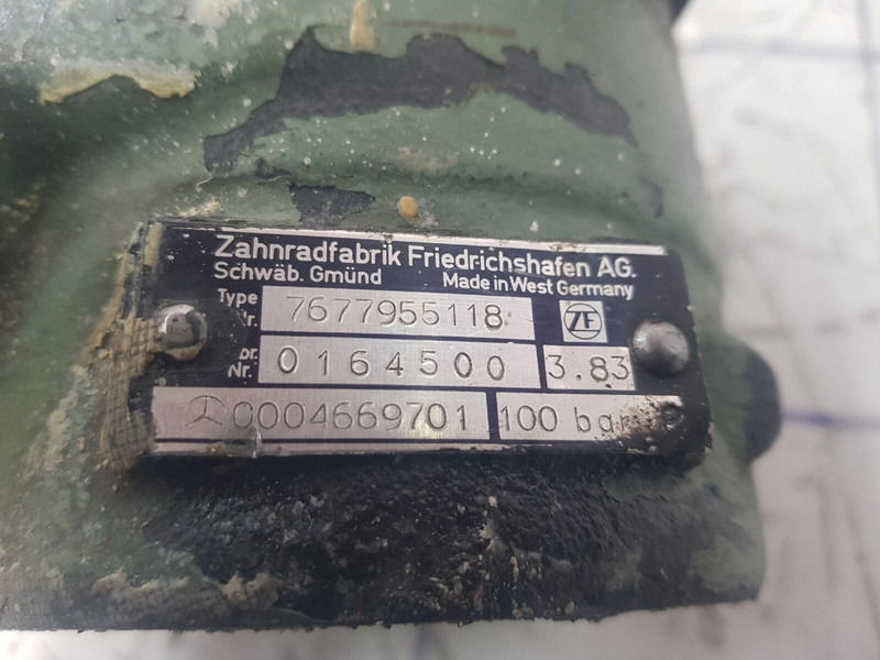 ZF ZF steering pump - Pompe de support pour Grue: photos 5 ZF ZF steering pump - Pompe de support pour Grue: photos 5