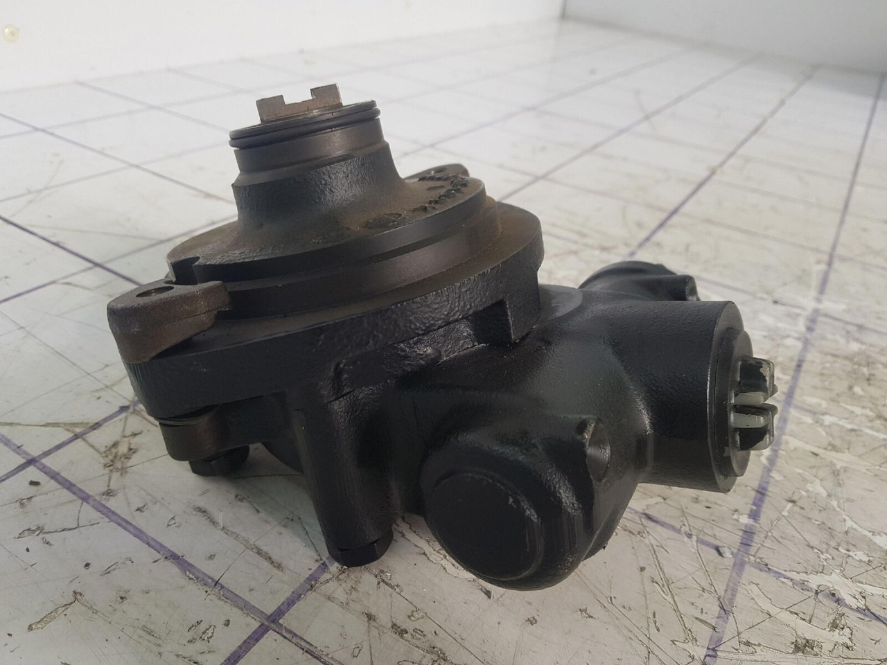 ZF ZF steering pump - Pompe de support pour Grue: photos 4 ZF ZF steering pump - Pompe de support pour Grue: photos 4